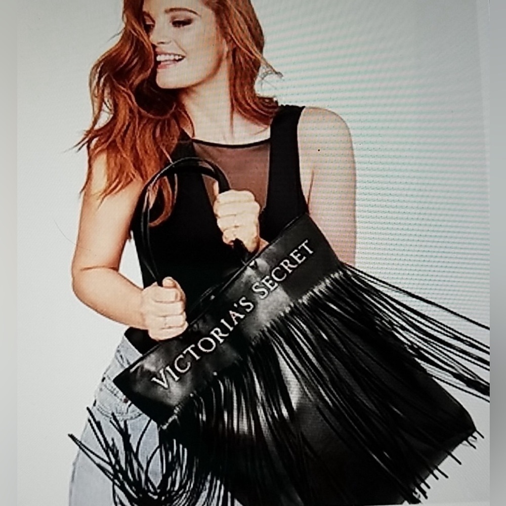 Victoria's Secret NWT Flirty Fringe Tote Bag Black Limited Edition - Picture 2 of 8